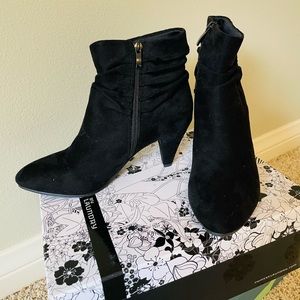 Chinese Laundry Nanda Black Suede Booties, Size 8